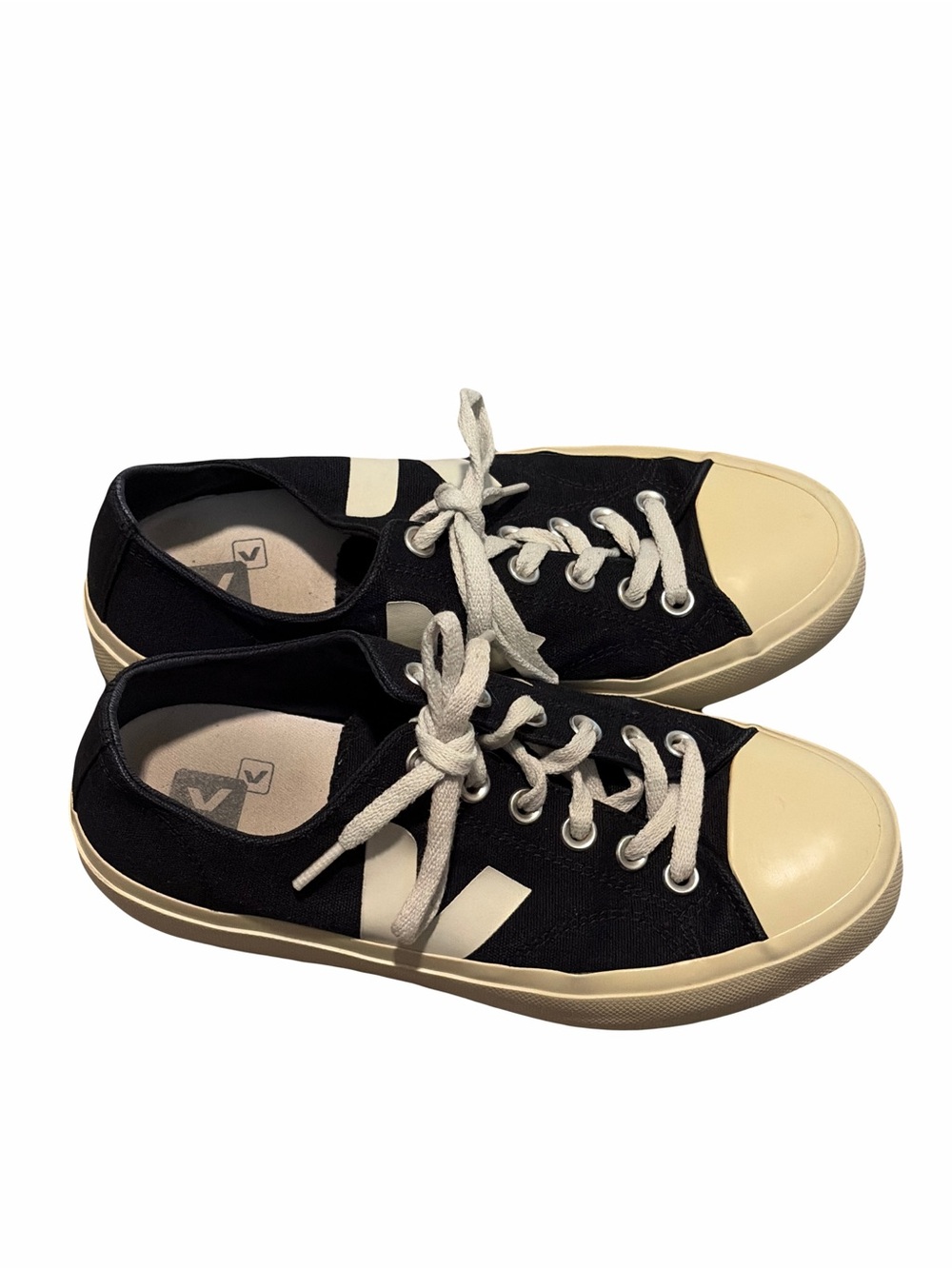 Veja Wata II Canvas Sneakers - Picture 5 of 7